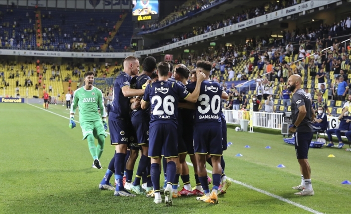 Fenerbahçe, Avrupa Ligi ilk maçından galibiyetle ayrıldı
