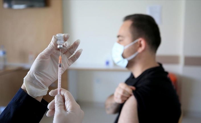 Aşı reddi ve tereddütü Kovid-19'da toplumsal bağışıklığın oluşmasını engelliyor