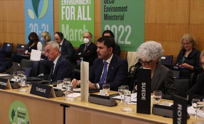 Bakan Kurum: Paris İklim Anlaşması'nın 1,5 santigrat derece hedefinde küresel iş birliği içerisindeyiz