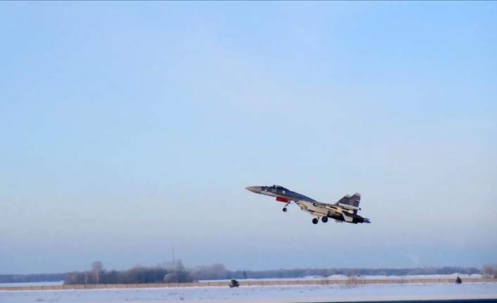 Zelenskiy: Rus füzeleri, uçakları ve helikopterleri için gökyüzünün tamamen kapatılması gerek