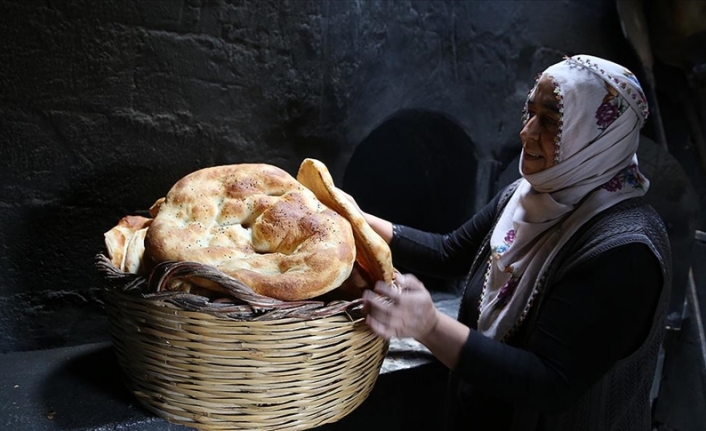Patates sayesinde tazeliğini koruyan tescilli ekmek: Kaymaklı çöreği
