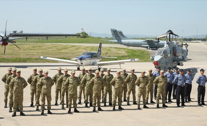 Türk deniz havacılar bayramı görev başında karşıladı