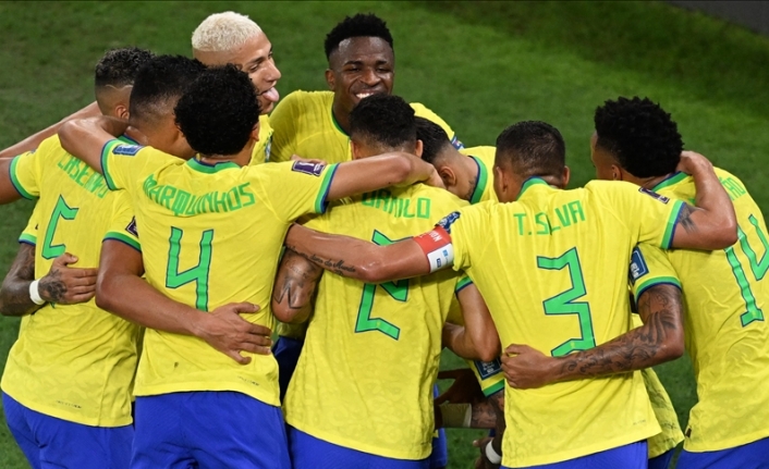 Brezilya, Dünya Kupası'nda çeyrek finale yükseldi ve Hırvatistan'ın rakibi oldu