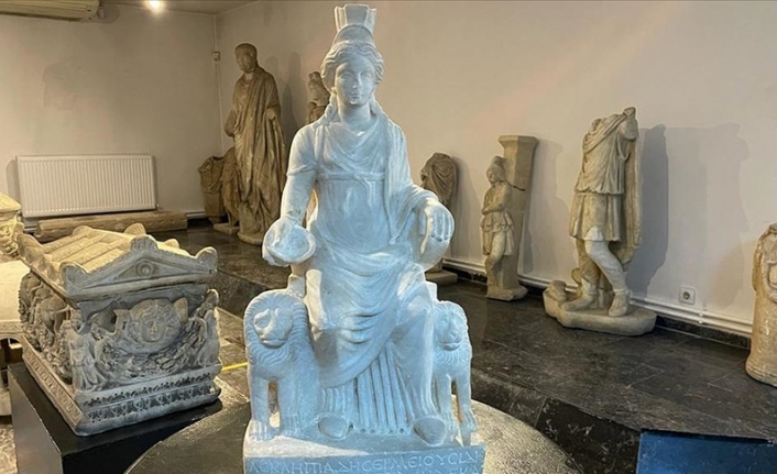 Anadolu'dan kaçırılan Kibele heykeli yıllar sonra bulunduğu topraklarda sergilenecek