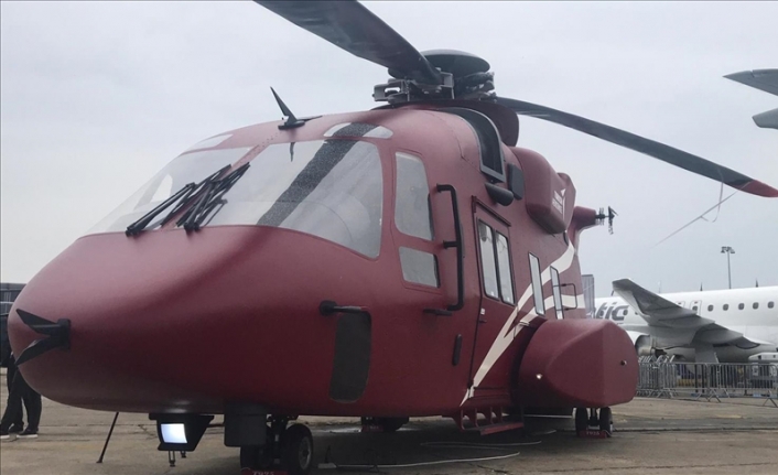Türkiye'nin yeni helikopteri T925 ilk kez vitrine çıktı
