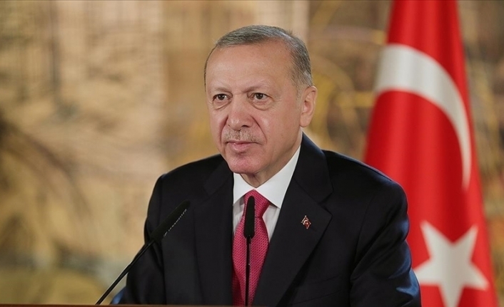 Cumhurbaşkanı Erdoğan: Savunma sanayinde mührünü vuracak 850 farklı projeyi titizlikle hayata geçiriyoruz