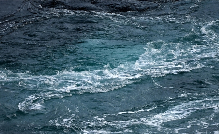 Deniz Kaşifi, Akdeniz'in derin sularında iklim değişikliğinin etkisini inceledi