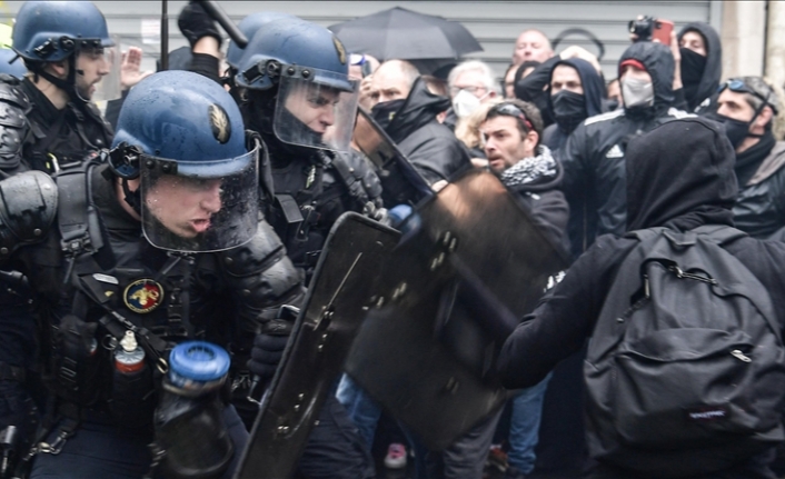 Fransa'da Müslümanlara yönelik polis şiddetinin kökleri sömürge dönemine dayanıyor