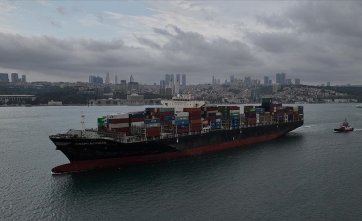 Odessa Limanı'ndan ayrılan "Joseph Schulte" adlı gemi İstanbul Boğazı'na ulaştı