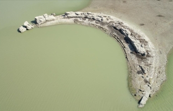 Augusta Antik Kenti'nin bir bölümü baraj gölünde suların çekilmesiyle gün yüzüne çıktı