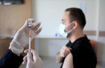 Aşı reddi ve tereddütü Kovid-19'da toplumsal bağışıklığın oluşmasını engelliyor