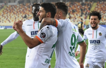 Aytemiz Alanyaspor deplasmanda Yeni Malatyaspor'u 6-2 yendi