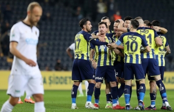 Fenerbahçe, Süper Lig'de 3 maç sonra galibiyet elde etti