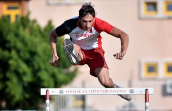 Milli atlet Mikdat Sevler, Fransa'da Türkiye rekorunu yeniledi