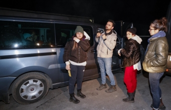 Ukrayna-Polonya sınırından 10 Türk kara yoluyla tahliye edildi