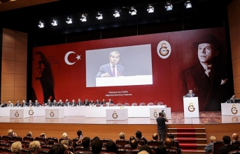 Galatasaray Kulübünün olağanüstü genel kurulu yapıldı
