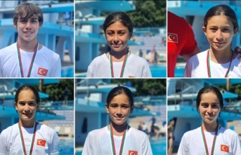 Genç milli yüzücülerden Bulgaristan'daki turnuvada 2'si altın 6 madalya