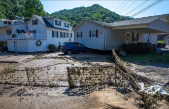 Virginia'da sel felaketinin yol açtığı hasar görüntülendi