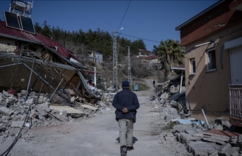 Bakan Soylu: Depremlerde ticaret alanlarıyla 750 bin bağımsız bölüm hasar gördü