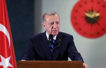 Cumhurbaşkanı Erdoğan: Yüzyıllık hasretin ardından Evlad-ı Fatihan'ın kalbini yeniden fethettik