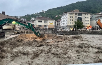 Kastamonu, Samsun ve Sinop’un bazı ilçelerinde şiddetli yağış nedeniyle okullar tatil edildi