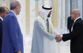 Bakan Şimşek: Türkiye BAE ile ticarete açık