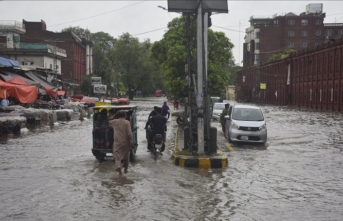Pakistan'da muson yağmurları nedeniyle ölenlerin sayısı 169'a çıktı