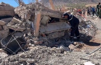Fas'ta yaşanan depremde can kayıpları artarken acil müdahalenin ilk aşaması sürüyor