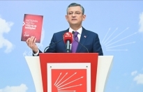 CHP Grup Başkanı Özel, Genel Başkanlığa adaylığını açıkladı
