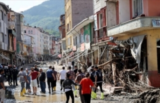 Sel felaketinin yaşandığı Kastamonu Bozkurt'ta...