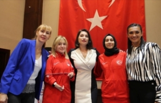 Türkiye'nin gururu kadın sporculardan 'başarının...