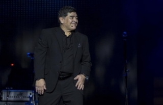 Futbol efsanesi Maradona vefatının 1. yılında...