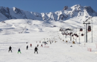 Erciyes, Avrupa'nın en iyi kayak merkezi yarışmasında...