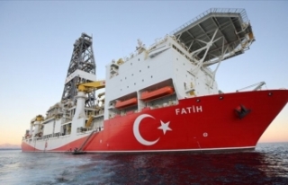Fatih gemisi Karadeniz'de üçüncü sondajına...