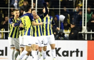 Fenerbahçe, Süper Lig'de Alanyaspor'a...