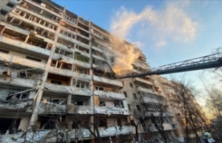 Kiev’deki saldırılarda 2 apartman top mermileriyle...