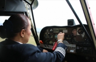 Kuzey Makedonya'nın tek kadın kaptan pilotu...