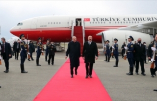 Cumhurbaşkanı Erdoğan ve Aliyev, Zengilan Havalimanı'nın...