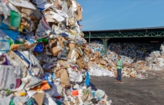 Dört yılda plastik poşet kaynaklı 550 bin ton...