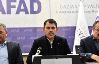 Bakan Kurum: Vatandaşlarımız Adana-Gaziantep Otoyolu'nu...