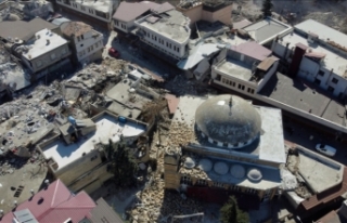 Depremler Tarihi Maraş Çarşısı'na da zarar...