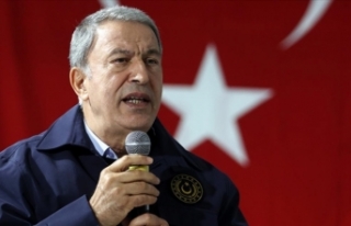 Milli Savunma Bakanı Akar: Mehmetçik hudutlardan...