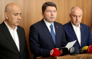 Adalet Bakanı Tunç: Deprem bölgesinde 118 müteahhit,...