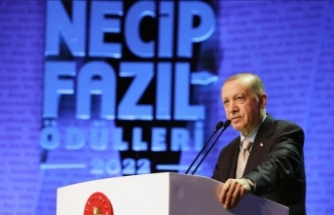 Cumhurbaşkanı Erdoğan: Türkiye Yüzyılı ile Necip Fazıl'ın da hayalini hayata geçiriyoruz