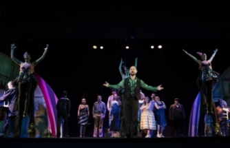 Ankara Devlet Tiyatrosunun "Hisseli Harikalar Kumpanyası" müzikali seyirciyle buluşacak