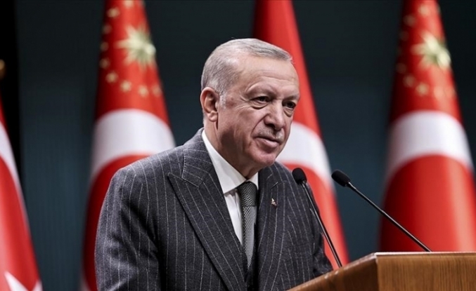 Cumhurbaşkanı Erdoğan: Türkiye'yi gelip geçici gündemler içinde boğmaya kimsenin gücü yetmeyecektir