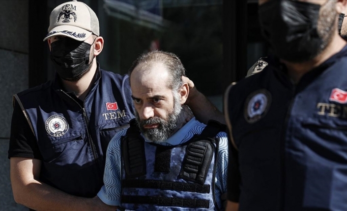 Türkiye'de yakalanan DEAŞ'ın sözde üst düzey yöneticisi İstanbul Adliyesi'ne getirildi